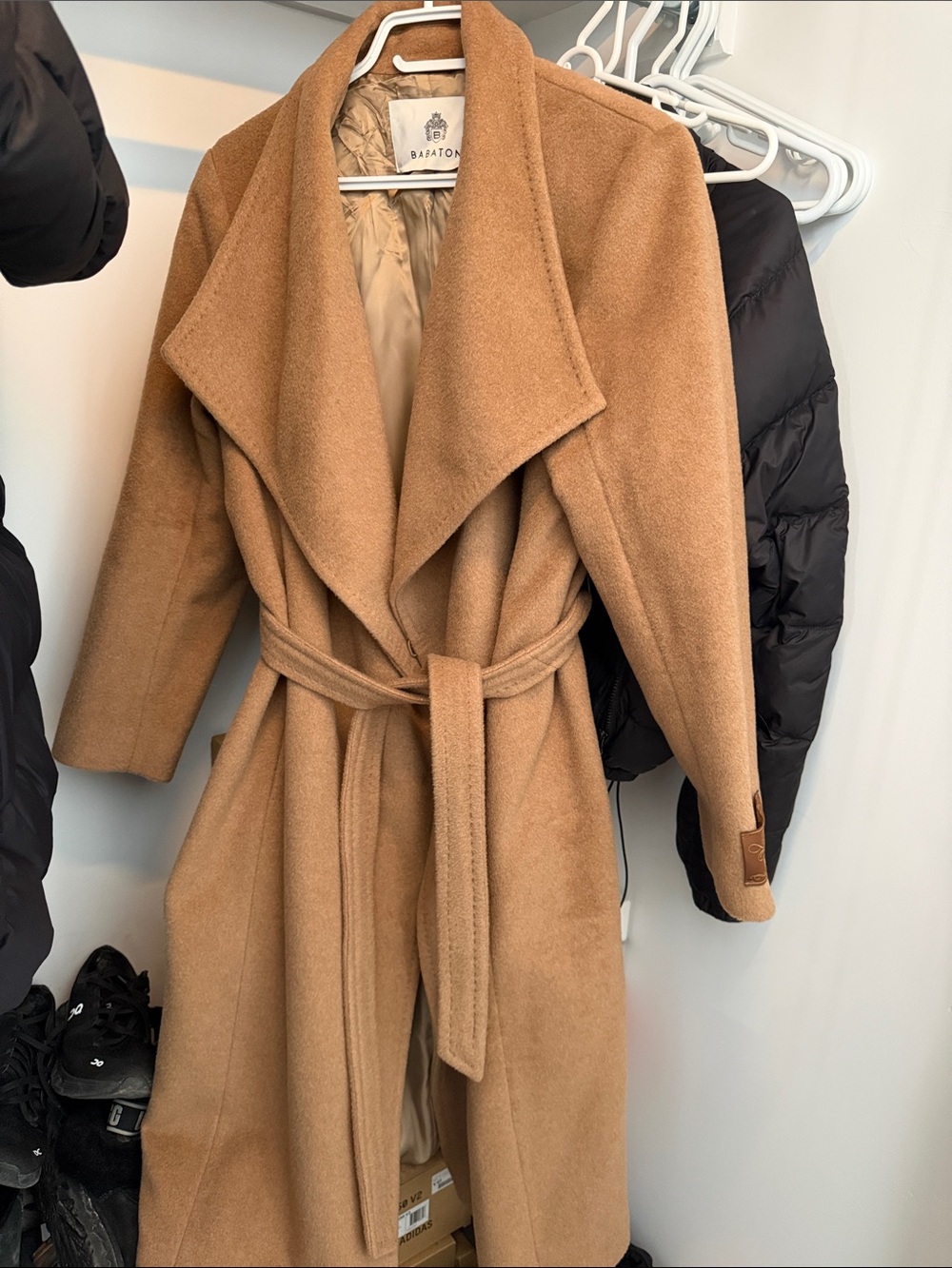 Aritzia Babaton Camel Wrap Coat – Size Large